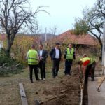 RADNA AKCIJA NA UREĐENJU ŠKOLE U BERBATOVU