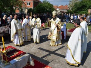 ОСВЕШТАНИ ТЕМЕЉИ ЦРКВЕ СВЕТОГ МАРКА У НОВОМ СЕЛУ