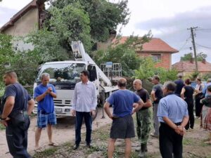 НЕВРЕМЕ СА ЈАКИМ ВЕТРОМ И ПАДАВИНАМА У ПАЛИЛУЛИ